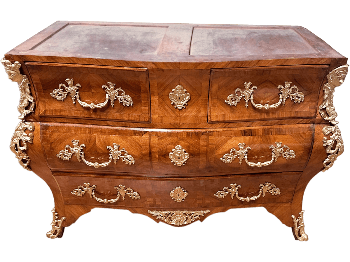 Après restauration. Commode d'époque Régence Après restauration. Commode d'époque Régence